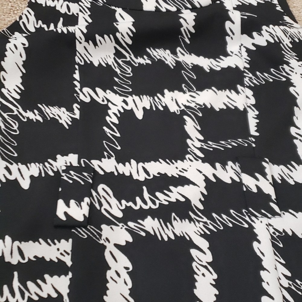 80's Mod Print M Scribble Squares Scoopneck Pencil - image 4